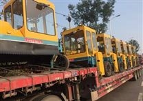 輪式翻堆機(jī)