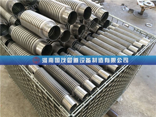 波紋補(bǔ)償器車(chē)間